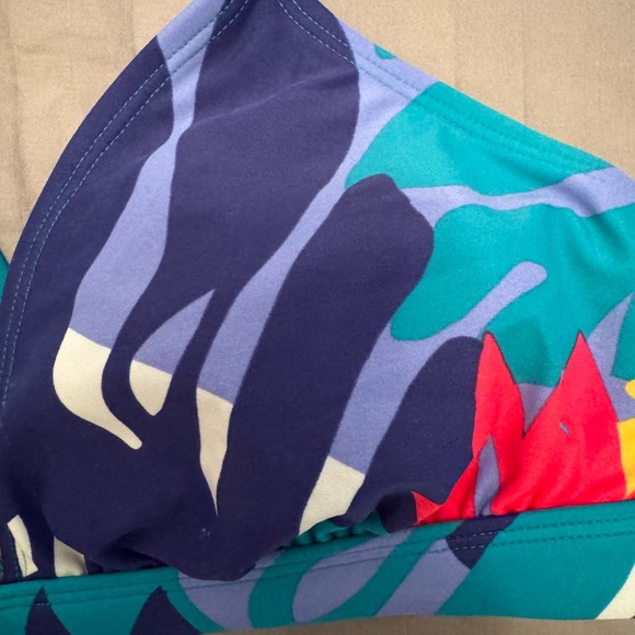 Colorful Bikini Top - Picture 4 of 4